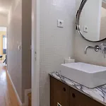 Vintage With Castle View By Lovelystay Apartment