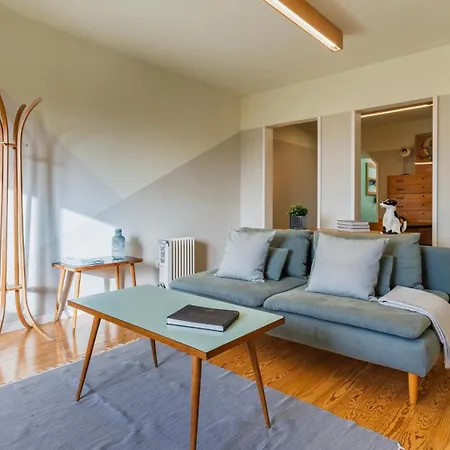 Vintage With Castle View By Lovelystay *