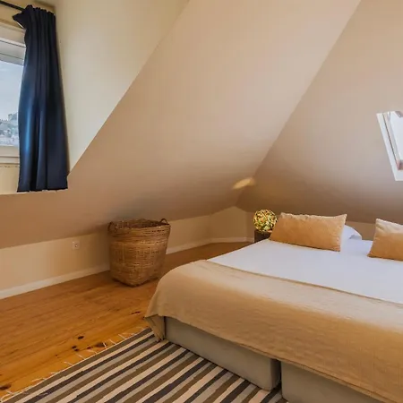Vintage With Castle View By Lovelystay Apartmán Lisboa